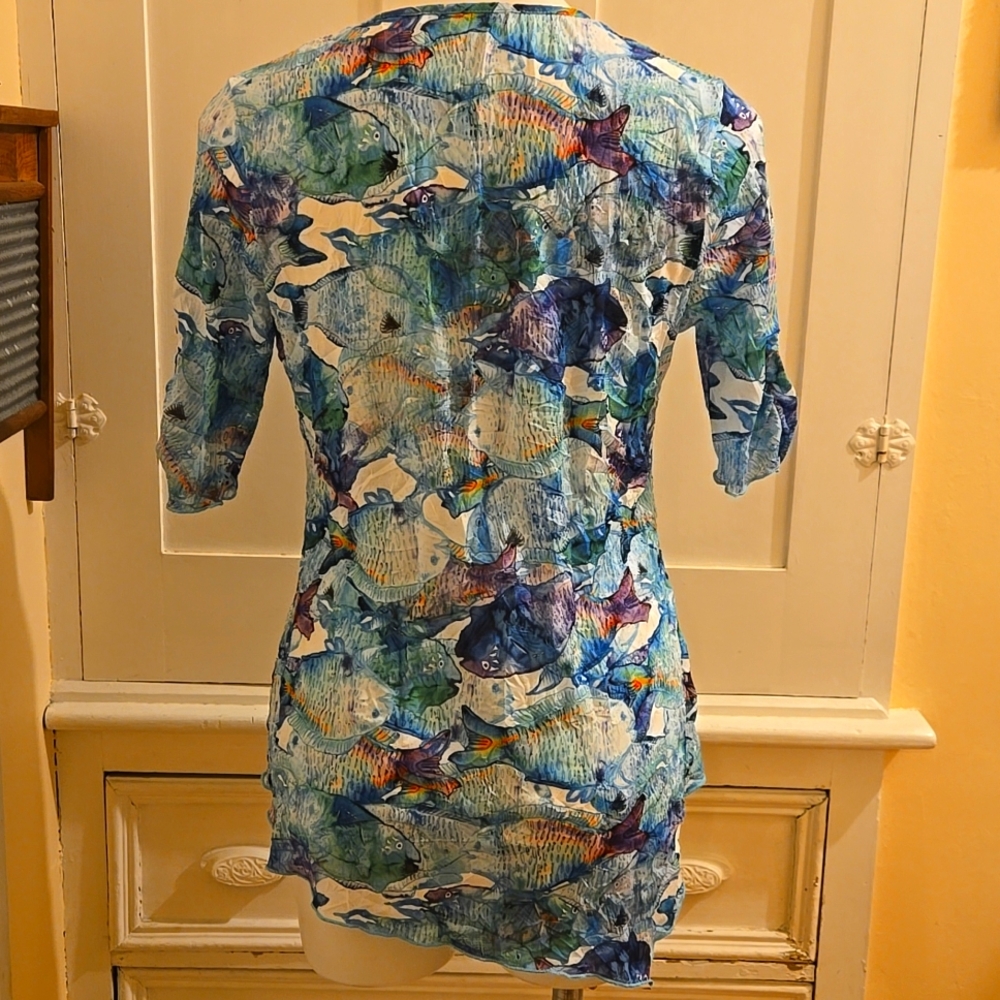Snoskins gauzy tropical fish top Sz M 🎁 - Picture 3 of 7